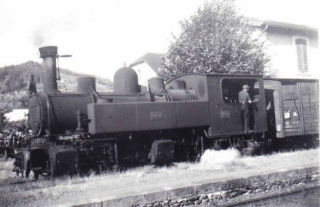 ST CHAMANT 1958 PHOTO PEREVERE.jpg