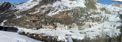 isola 2000 1.jpg