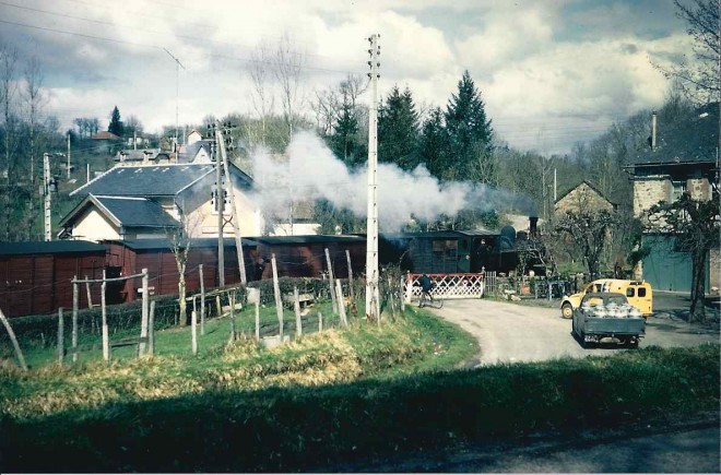 PONT DE PEYRELEVADE MALLET Vers SEILHAC.jpg