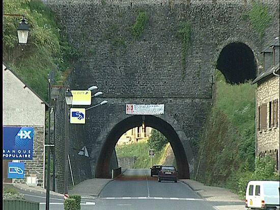 uzerche-10_std.jpg