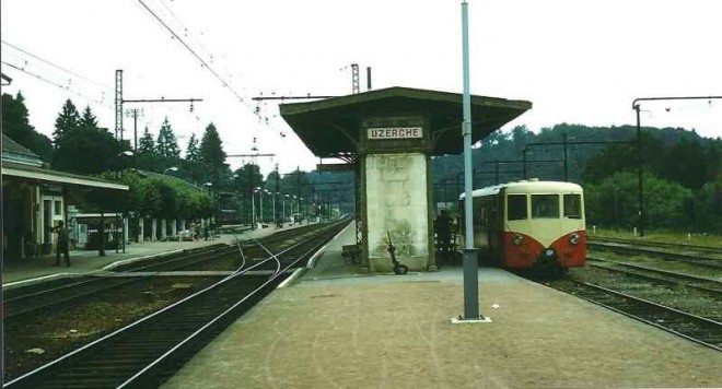 UZERCHE PO VERNEY à quai Cliché J.F. Brétéché.jpg