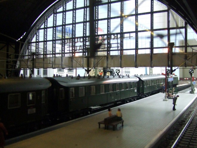 Gare 110618d.JPG