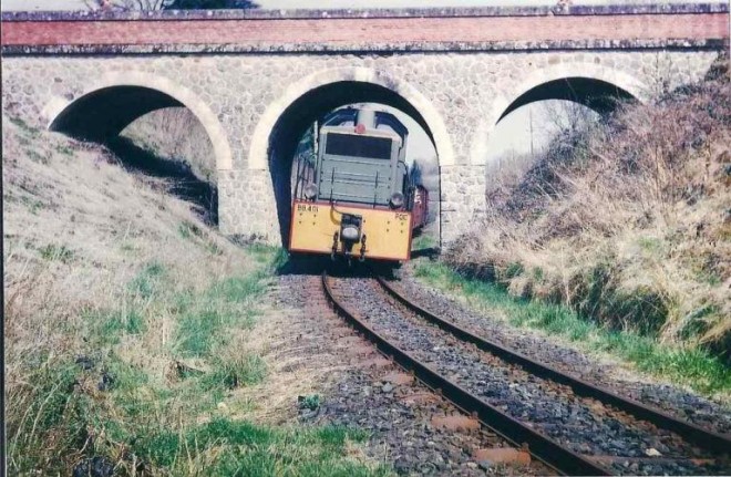 CHAMBOULIVE Pont Rte de PIERREFITE arrivée LE LONZAC BB401.jpg
