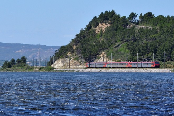 Z2_LR_TER876134_Port_la_Nouvelle.jpg