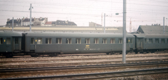 70s-00-013vngr.jpg