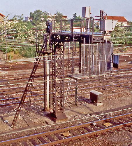 Brétigny-poste-C-02bw.jpg