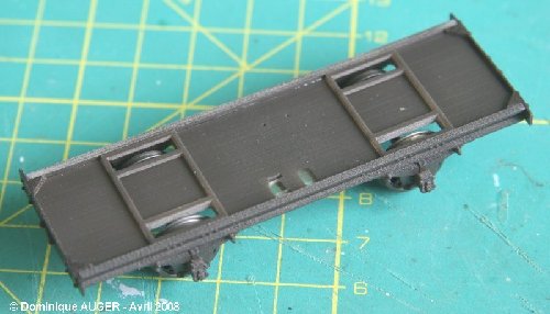 montage chassis 17 Avril 2008 17 extrait.JPG