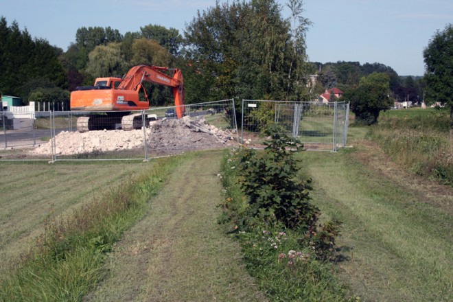 demolition-2.jpg