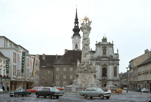 76-09-90419-st-polten.jpg
