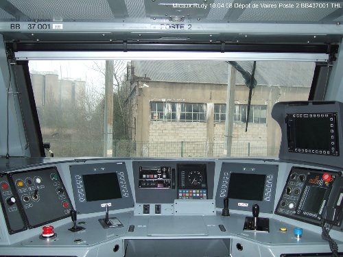 10.04.08 BB437001 cab.1 VAIDP.jpg
