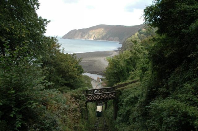 2011-09-21-0069-lynmouth_1_1.jpg