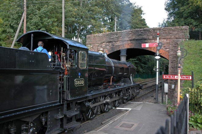 2011-09-22-0010-bishops lydeard_1.jpg