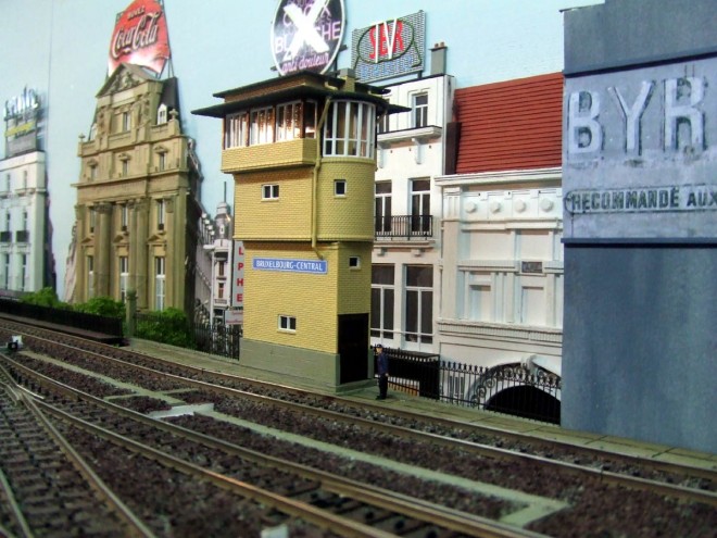 Bruxelbourg Poste 1b.JPG