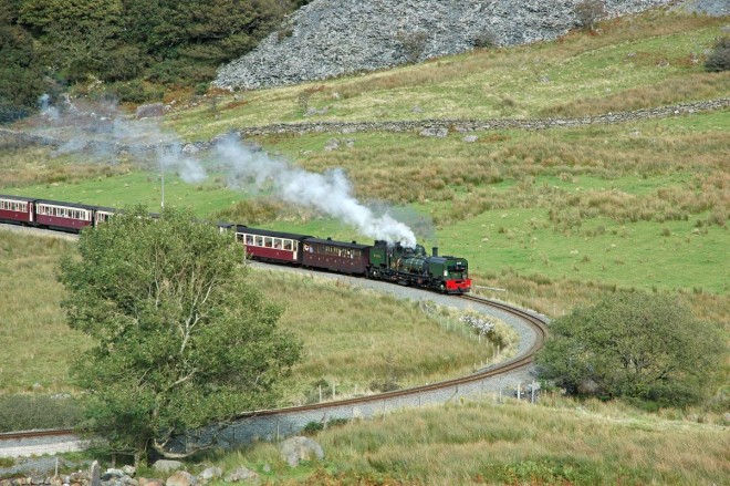 2011-09-26-0128-rhyd.ddu.jpg