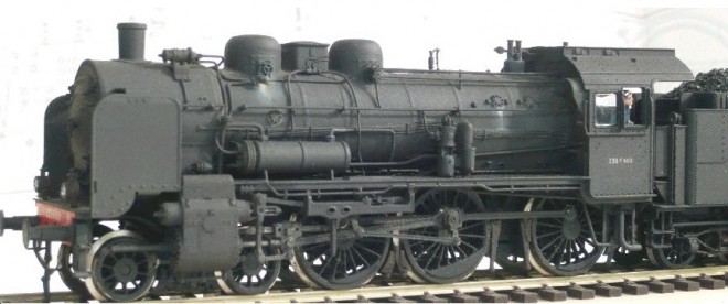230F600-1.jpg
