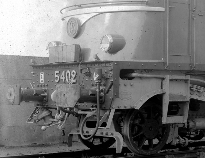 2D2-5402-15r01.jpg