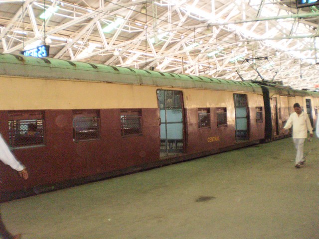 P8080063 b.JPG
