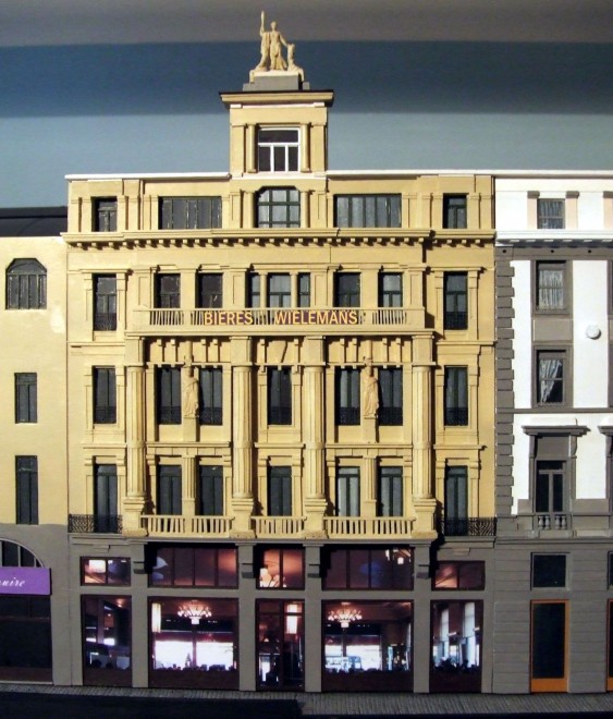 Metropole 120407e.JPG