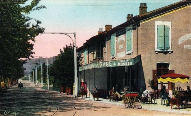 x3 St PERAY AVENUE DE LA GARE CAFE DE L'AVENUE DE LA GARE BIERE MOSSER  693_001_redimensionner.jpg
