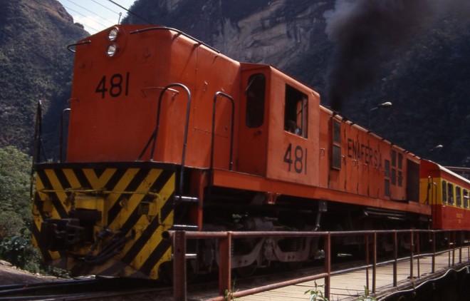 File0112c.jpg