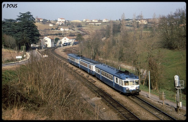 B122-24.jpg