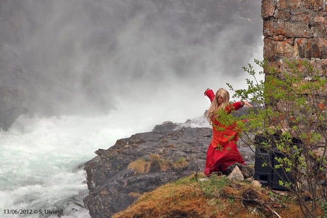 Kjosfossen a.jpg