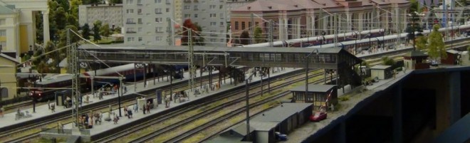 024 Gare (pas de fond de décor).JPG