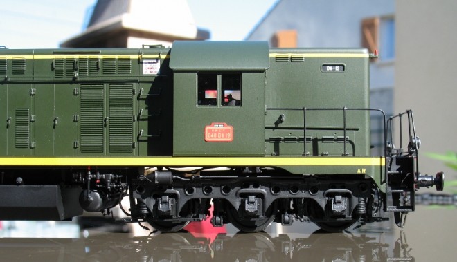 030 (800x459).jpg