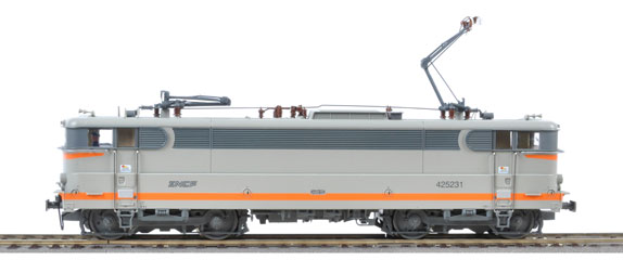 R72468_laterale.jpg