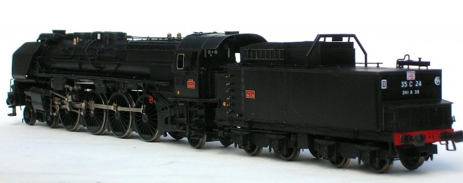 241 A N°2.jpg