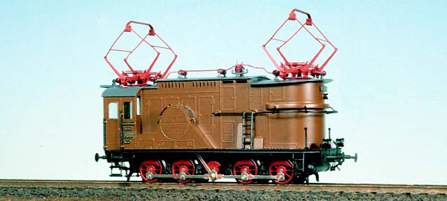 E 70 08 Westmodel 11049.jpg