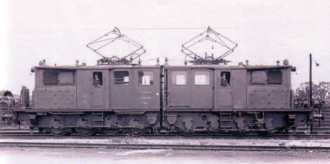 E 90 52 au dépôt de Hirschberg en 1933.jpg