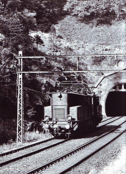 E 90 5 Schönhuter Tunnels.jpg