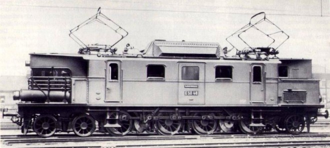 E 50 48 DRG Bitterfeld juillet 1940.jpg