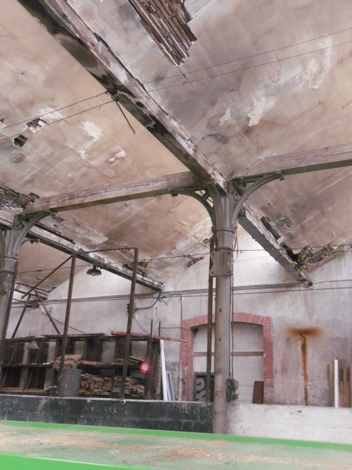 ATELIER SE COSNE SUR L'OEIL (COSNE D'ALLIER) derniere travée 2.jpg