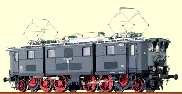 E 77 09 DRG Brawa 43030-31.jpg