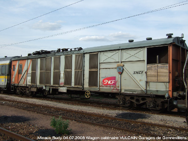 04.07.08 Train Vulcain.0 GENGA.JPG