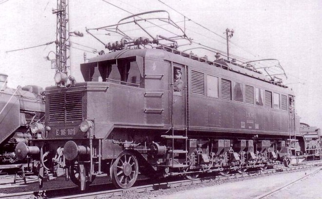 E 16 101 Leipzig West 1935.jpg