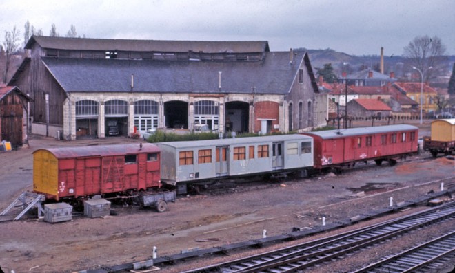1974-03-007vngr-agen.jpg