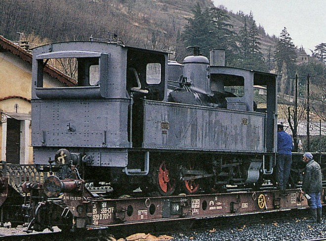 -18 vap Pinguelu 030 T 31 Tournon 1978 SGVA ph. F Collardeau xx.jpg