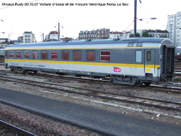 30.10.07 Voiture de mesure et d'essai Veronique NSYFR.JPG