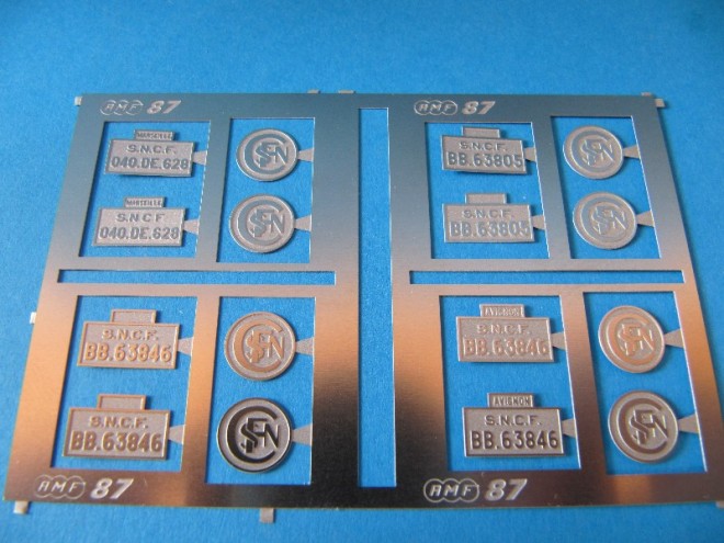 Plaques.jpg
