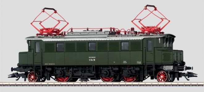 E 04 18 Ma37470 DB.jpg