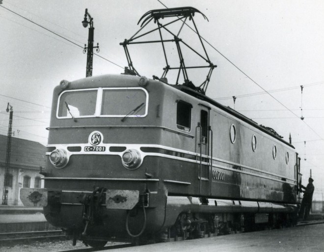 CC 7001-5.jpg