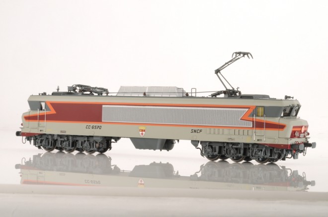 HO-207-12 SNCF CC 6570-1 (2).jpg