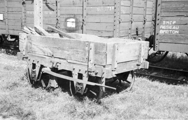 58 - Petit wagon PO Corrèze.jpg