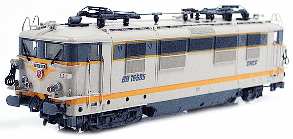 LS10160.jpg