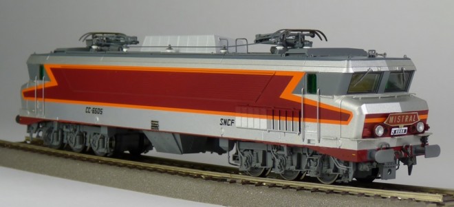 054 (1024x467).jpg