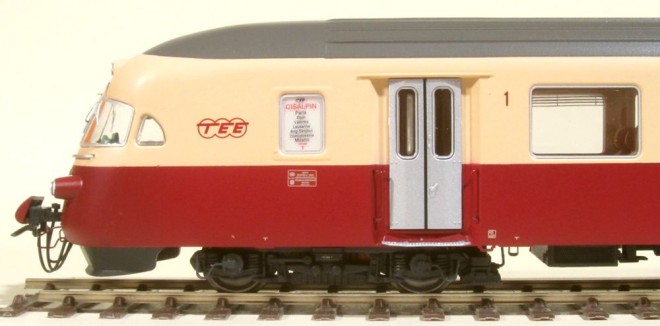 LSM17021D.jpg