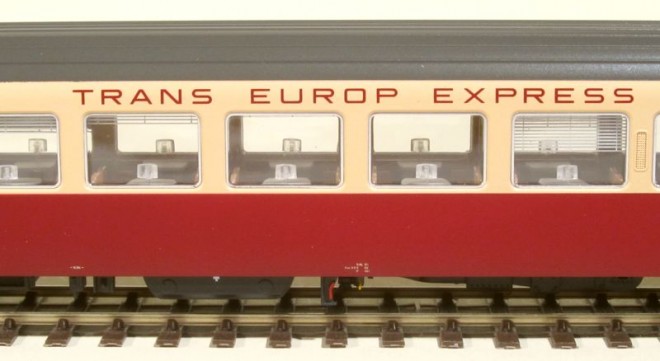 LSM17021I.jpg